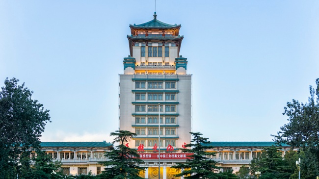 4民族文化宫（图虫）.jpeg