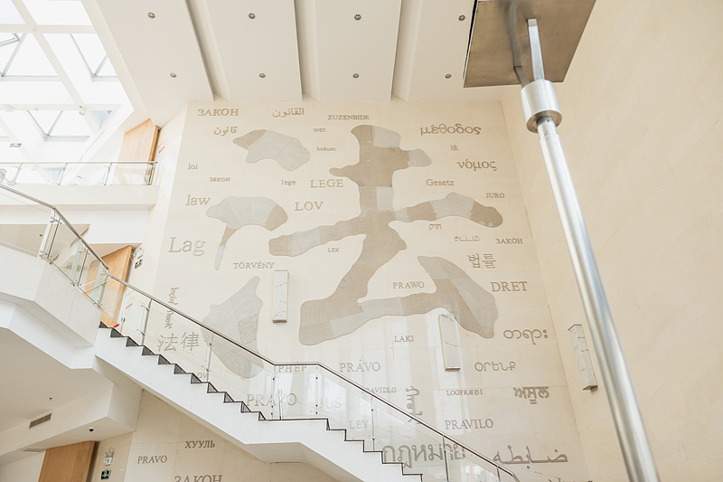 内容 800 中国政法大学 VCG.jpg